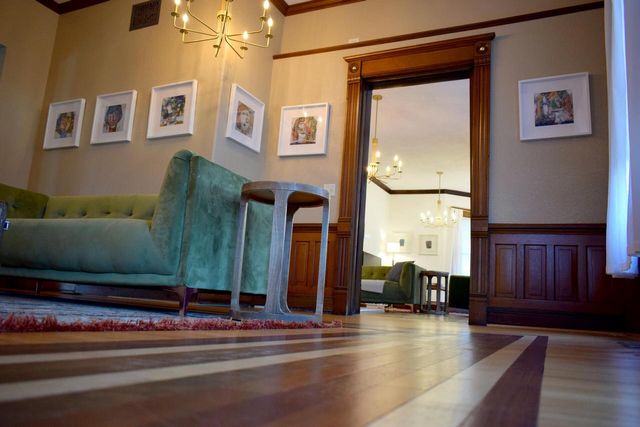 928 King STREET, La Crosse, WI 54601