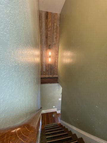 928 King STREET, La Crosse, WI 54601