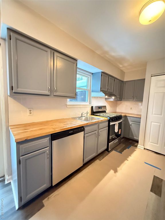 276 Temple Hill Road 2808, New Windsor, NY 12553