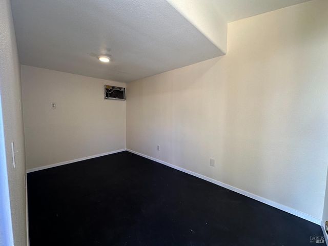 721 S Oak St, Ukiah, CA 95482