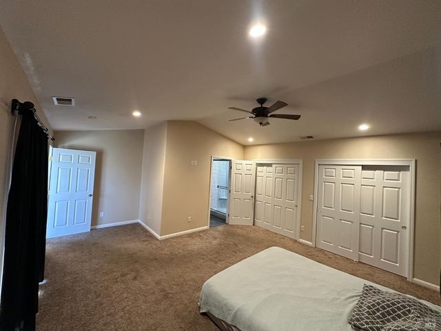 721 S Oak St, Ukiah, CA 95482