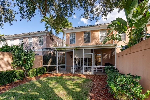 5353 Cove CIR, Naples, FL 34119