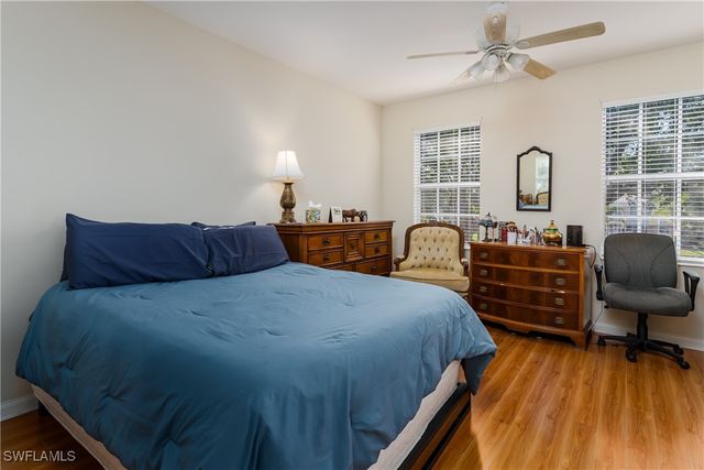 5353 Cove CIR, Naples, FL 34119