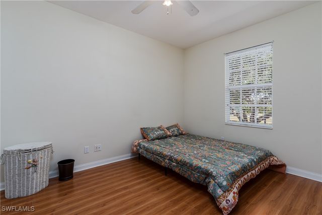 5353 Cove CIR, Naples, FL 34119