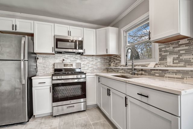 300 OSAGE Street, Park Forest, IL 60466