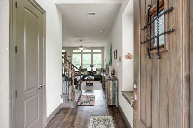 18 Aventura Place, Spring, TX 77389
