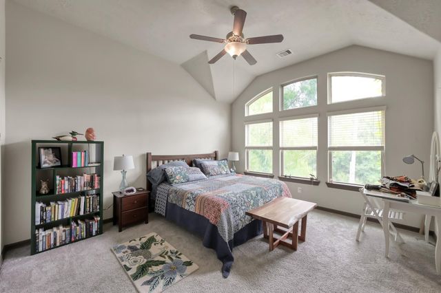 18 Aventura Place, Spring, TX 77389