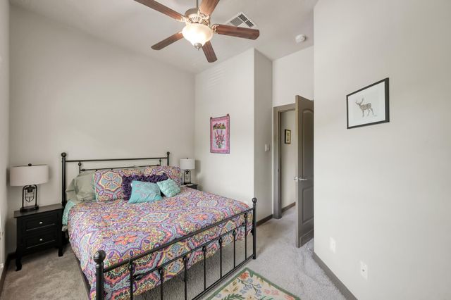 18 Aventura Place, Spring, TX 77389