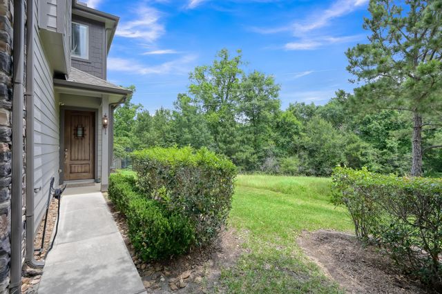 18 Aventura Place, Spring, TX 77389
