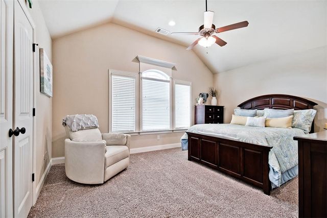 6307 S 58th Street, Rogers, AR 72758