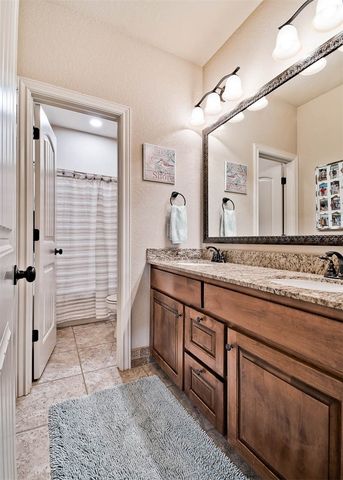 6307 S 58th Street, Rogers, AR 72758