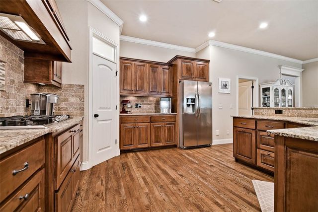 6307 S 58th Street, Rogers, AR 72758