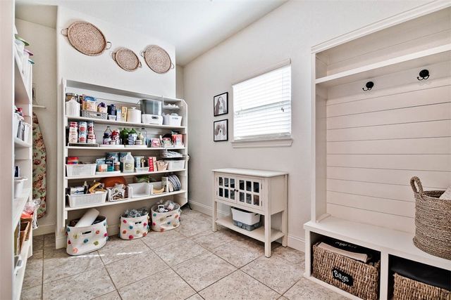 6307 S 58th Street, Rogers, AR 72758