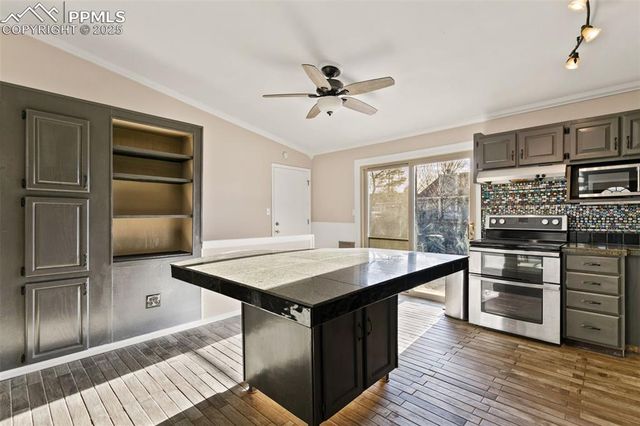 2937 Banjo Drive, Colorado Springs, CO 80918