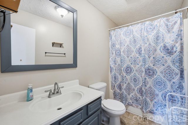 908 Forest Drive, Marshville, NC 28103