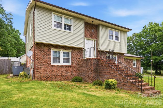 908 Forest Drive, Marshville, NC 28103