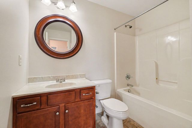 1662 Bingham Circle, Hebron, KY 41048