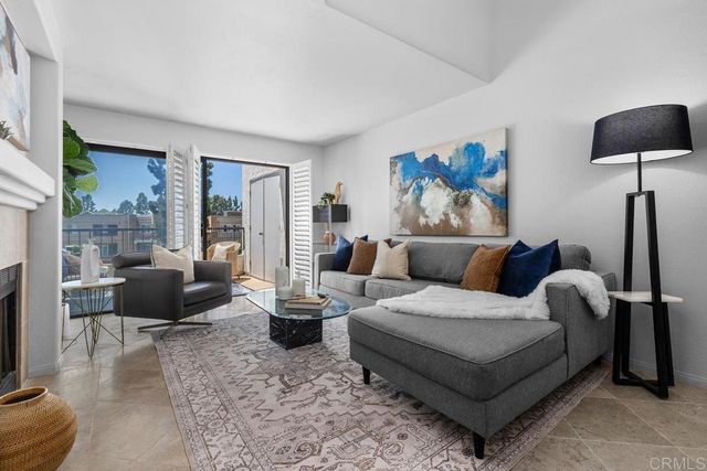 3525 Lebon Dr. 307, San Diego, CA 92122
