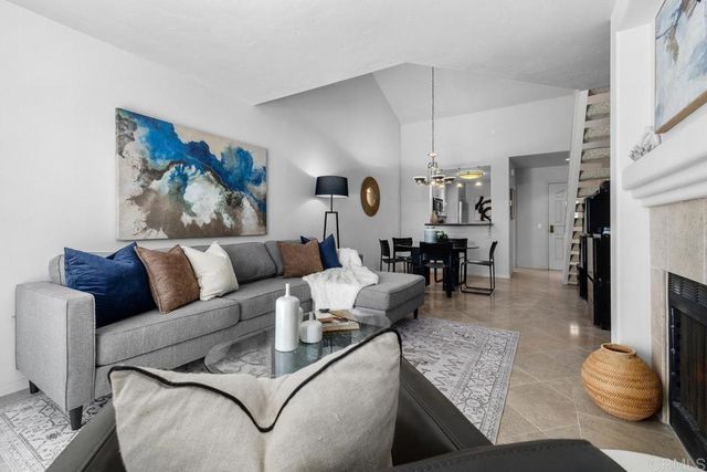 3525 Lebon Dr. 307, San Diego, CA 92122
