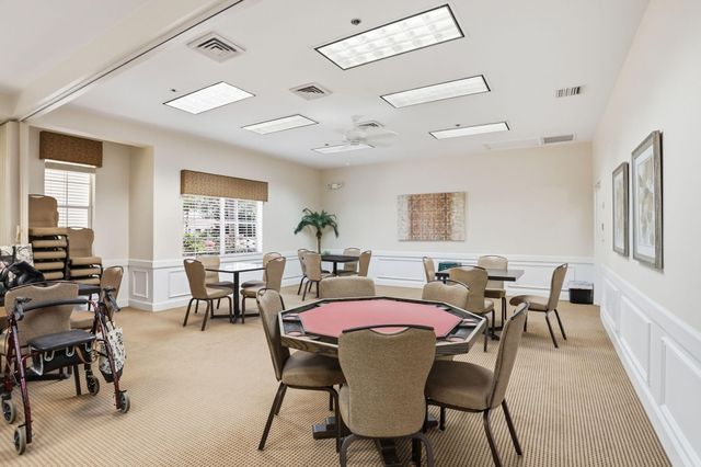 7930 Lake Sands Drive, Delray Beach, FL 33446