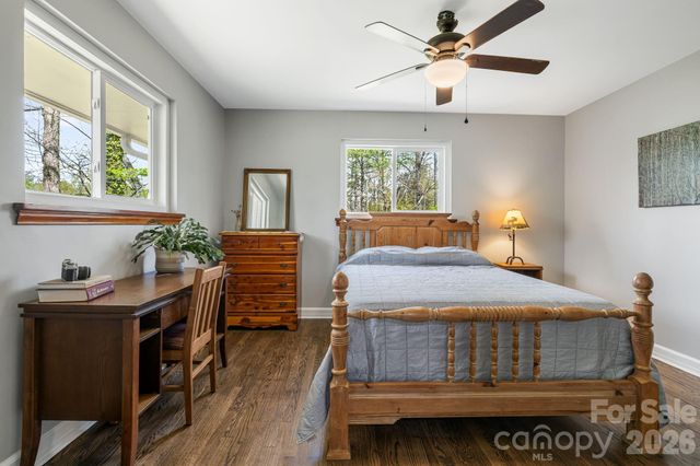 194 Carolina Avenue, Brevard, NC 28712