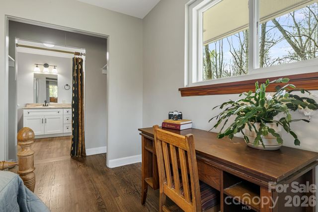 194 Carolina Avenue, Brevard, NC 28712