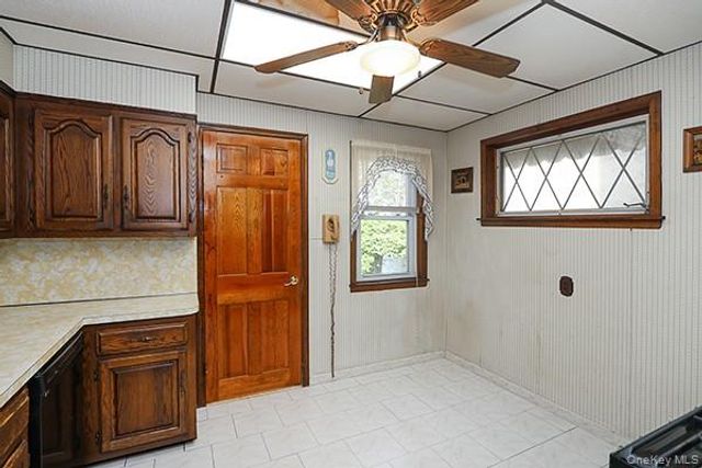 7746 79th Place, Glendale, NY 11385