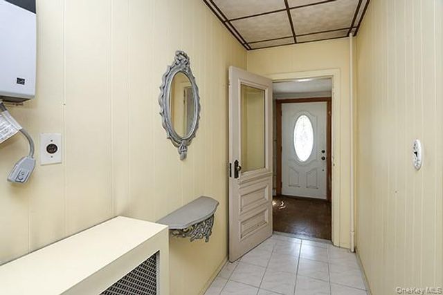 7746 79th Place, Glendale, NY 11385