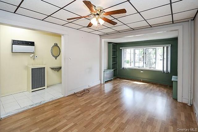 7746 79th Place, Glendale, NY 11385