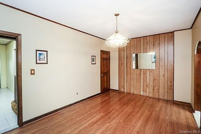 7746 79th Place, Glendale, NY 11385