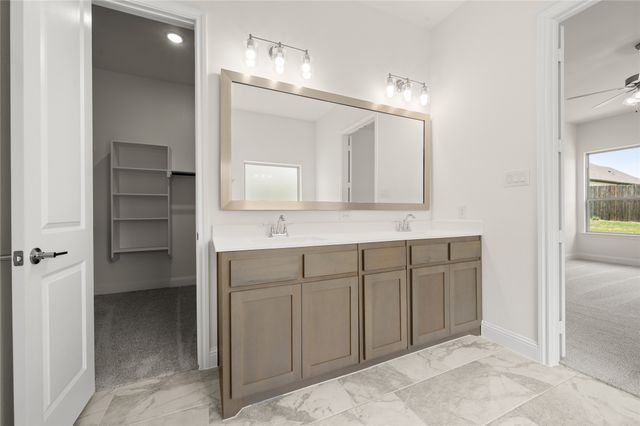 424 Lamb Lane, Waxahachie, TX 75167