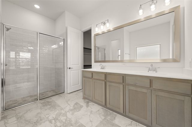 424 Lamb Lane, Waxahachie, TX 75167
