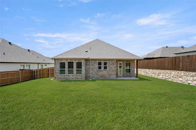 424 Lamb Lane, Waxahachie, TX 75167