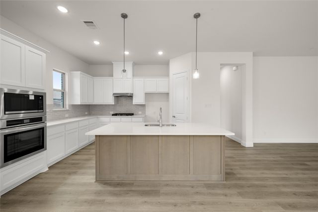 424 Lamb Lane, Waxahachie, TX 75167