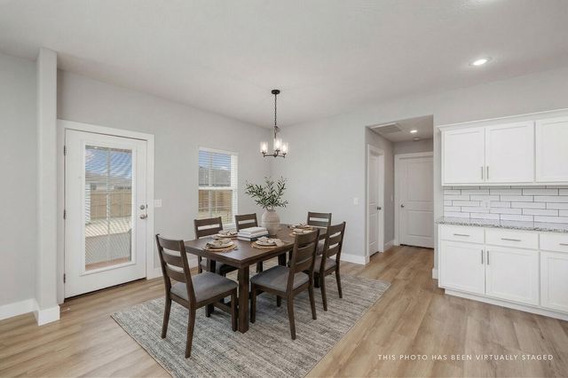 757 N Glenwood Avenue, Republic, MO 65738