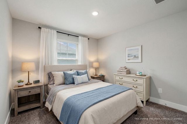 757 N Glenwood Avenue, Republic, MO 65738