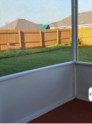 757 N Glenwood Avenue, Republic, MO 65738