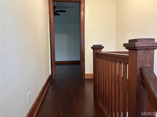 910 N Church Street, Belleville, IL 62220