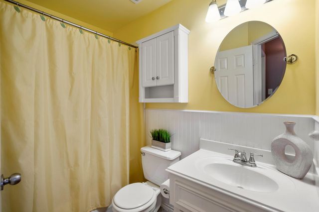 3209 Chenevert Street, Houston, TX 77004