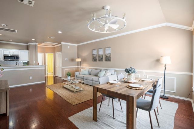 3209 Chenevert Street, Houston, TX 77004