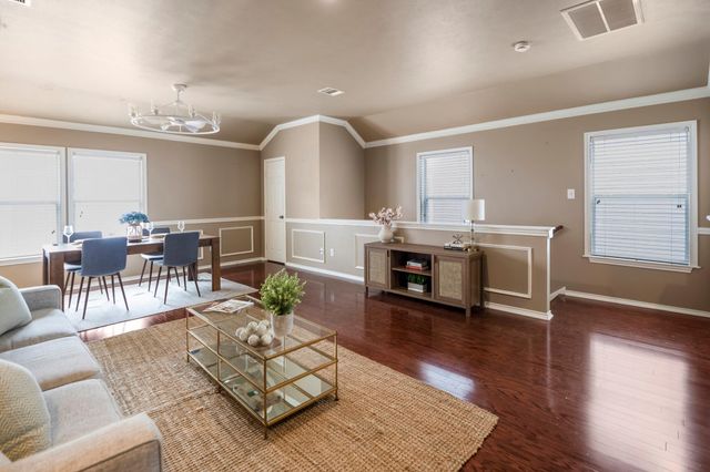 3209 Chenevert Street, Houston, TX 77004