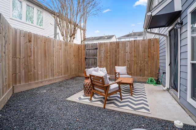 3209 Chenevert Street, Houston, TX 77004