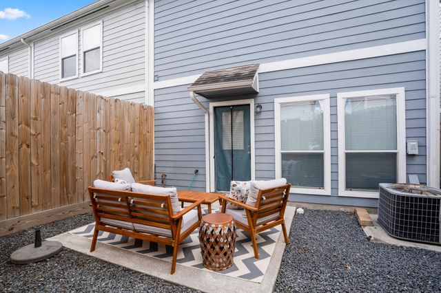 3209 Chenevert Street, Houston, TX 77004