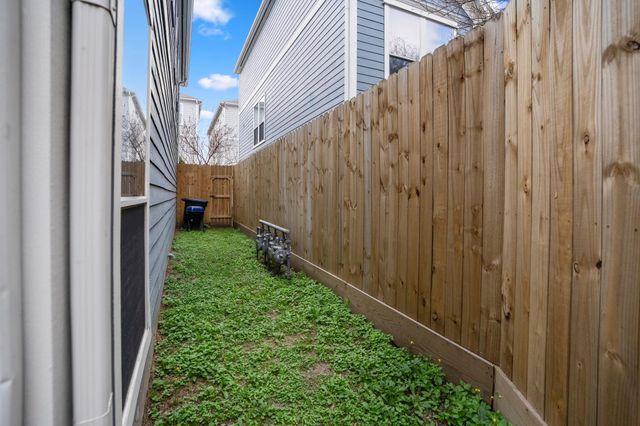 3209 Chenevert Street, Houston, TX 77004