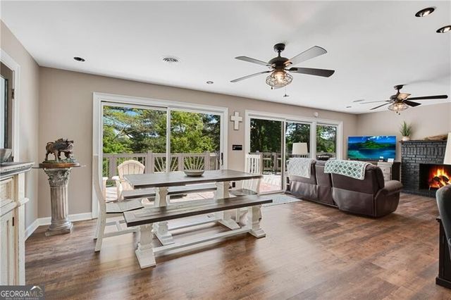 6275 Woodlake Drive, Buford, GA 30518