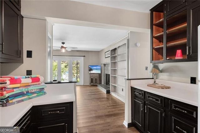 6275 Woodlake Drive, Buford, GA 30518
