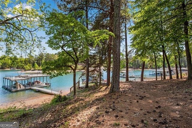6275 Woodlake Drive, Buford, GA 30518