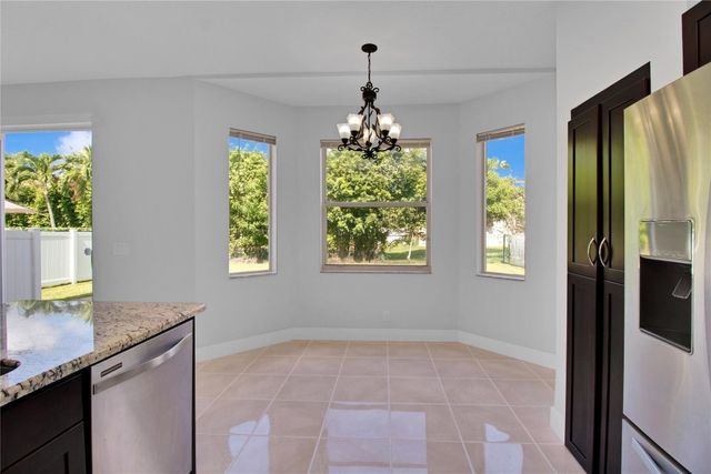 5240 NW 112th Way, Coral Springs, FL 33076