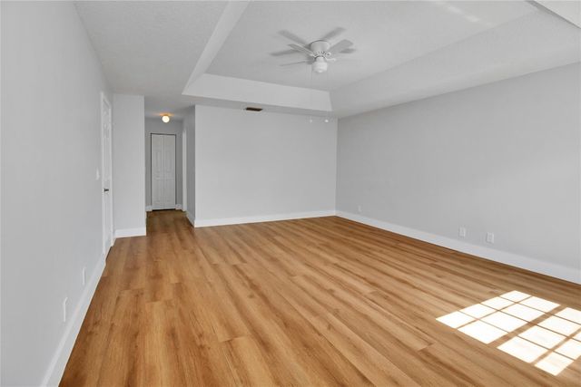 5240 NW 112th Way, Coral Springs, FL 33076