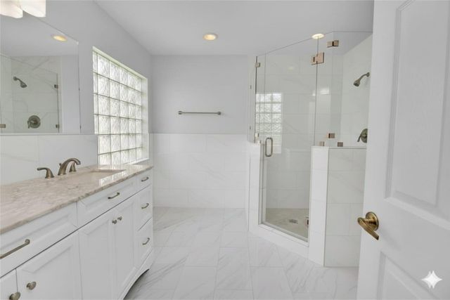 5240 NW 112th Way, Coral Springs, FL 33076